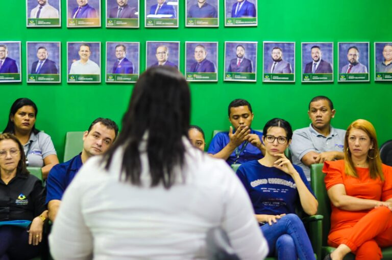 oficina-de-cerimonial-e-protocolo-oficial-capacita-servidores-da-camara-de-araguaina