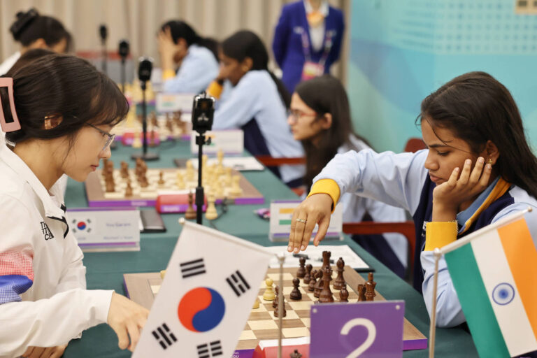 federacao-de-xadrez-lanca-programa-de-apoio-a-maternidade-para-jogadoras-de-elite