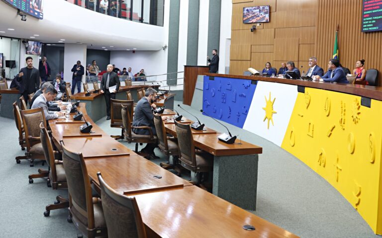 Deputados aprovam criação de Varas Regionais de Garantias no Tocantins deputados-aprovam-criacao-de-varas-regionais-de-garantias-no-tocantins