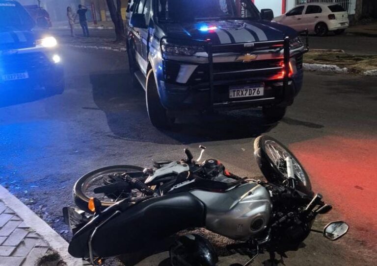 Motociclista embriagado colide com viatura da Guarda Metropolitana em Palmas motociclista-embriagado-colide-com-viatura-da-guarda-metropolitana-em-palmas
