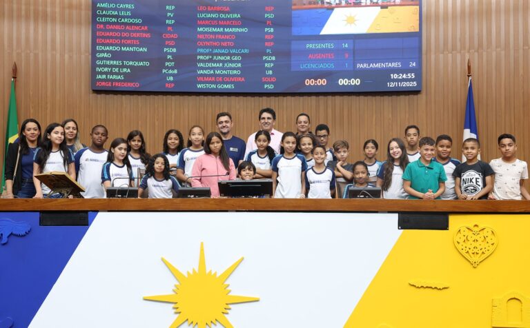 escola-do-legislativo-recebe-estudantes-de-gurupi-em-visita-guiada-a-aleto