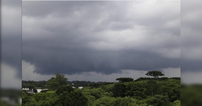 inmet-emite-alerta-de-tempestade-para-todo-o-vale-do-ivai-nesta-sexta