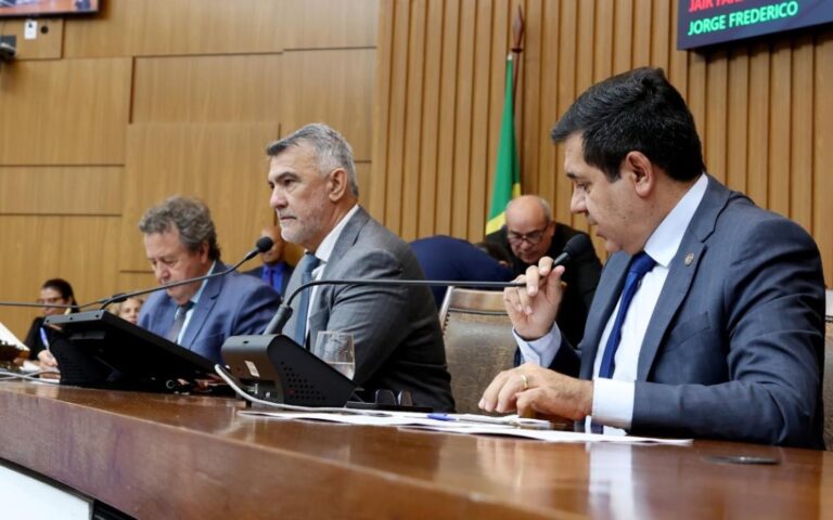 deputados-aprovam-pacote-de-medidas-do-executivo-para-o-equilibrio-fiscal-do-estado