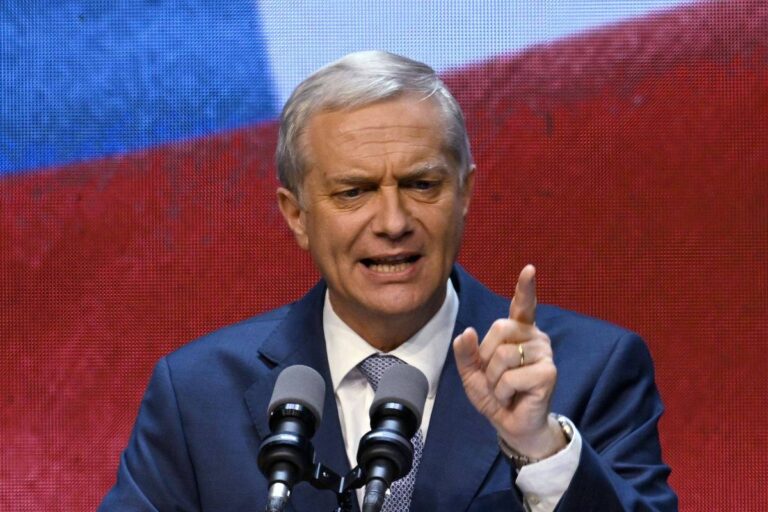 Kast nomeia ex-advogados de Pinochet como ministros da Defesa e dos Direitos Humanos no Chile kast-nomeia-ex-advogados-de-pinochet-como-ministros-da-defesa-e-dos-direitos-humanos-no-chile