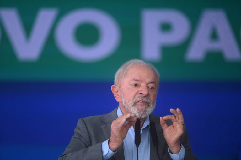 Lula mostra irritação com Toffoli e chega a dizer a aliados que ministro deveria deixar STF lula-mostra-irritacao-com-toffoli-e-chega-a-dizer-a-aliados-que-ministro-deveria-deixar-stf
