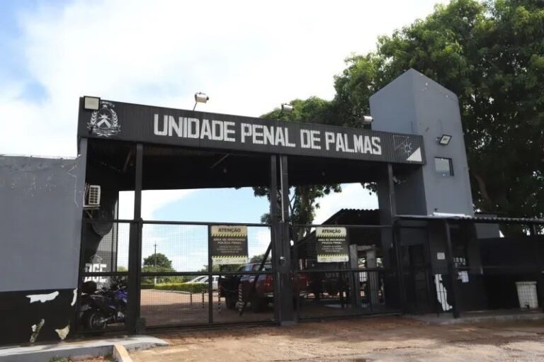 Dois detentos são assassinados por colegas de cela após confronto na Unidade Penal de Palmas dois-detentos-sao-assassinados-por-colegas-de-cela-apos-confronto-na-unidade-penal-de-palmas