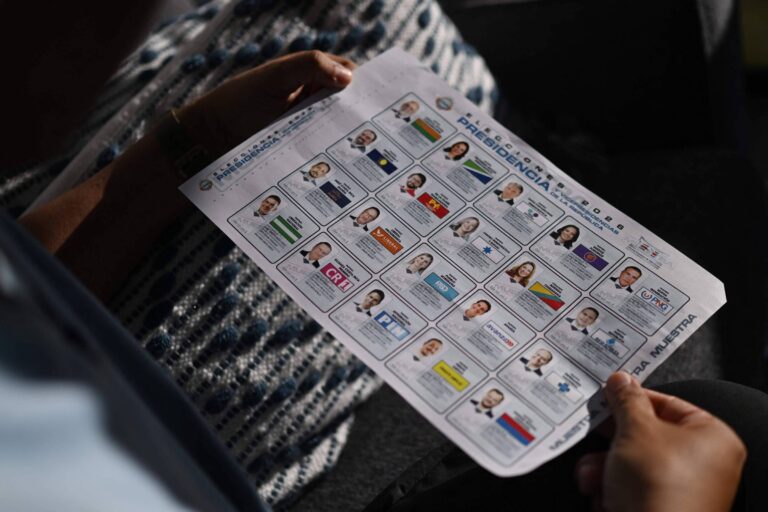 Oásis de estabilidade na América Central, Costa Rica vai às urnas em meio a crise de segurança oasis-de-estabilidade-na-america-central,-costa-rica-vai-as-urnas-em-meio-a-crise-de-seguranca