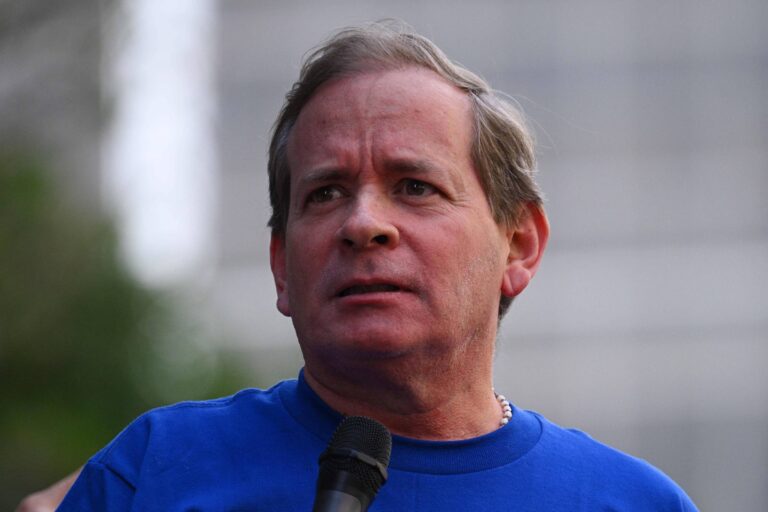 venezuela-liberta-dirigente-opositor-proximo-a-maria-corina-machado-apos-oito-meses-de-prisao