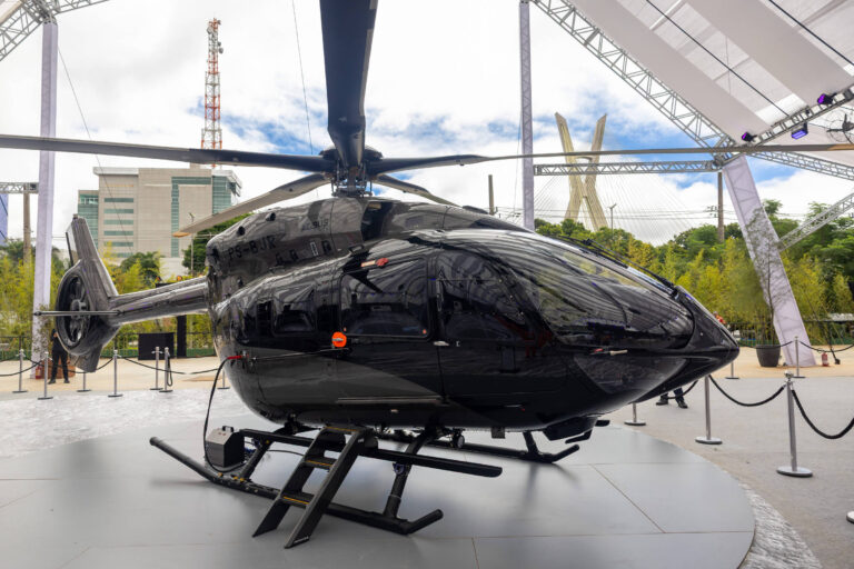 airbus-lanca-helicoptero-de-us$-15-mi-em-parceria-com-a-mercedes-benz
