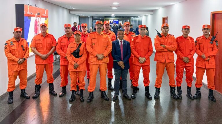 Deputado Moisemar Marinho celebra aprovação de PCCRs e reforça compromisso com os Servidores deputado-moisemar-marinho-celebra-aprovacao-de-pccrs-e-reforca-compromisso-com-os-servidores