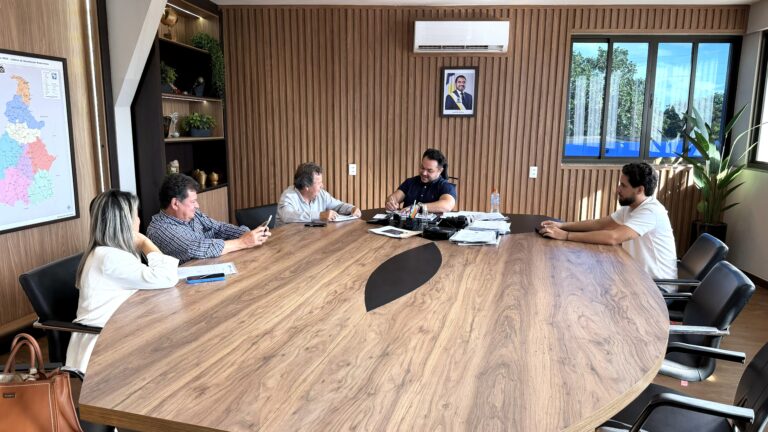 Sonho antigo: Vilmar anuncia licitação para pavimentação da TO-181 entre Araguaçu e Novo Planalto sonho-antigo:-vilmar-anuncia-licitacao-para-pavimentacao-da-to-181-entre-araguacu-e-novo-planalto