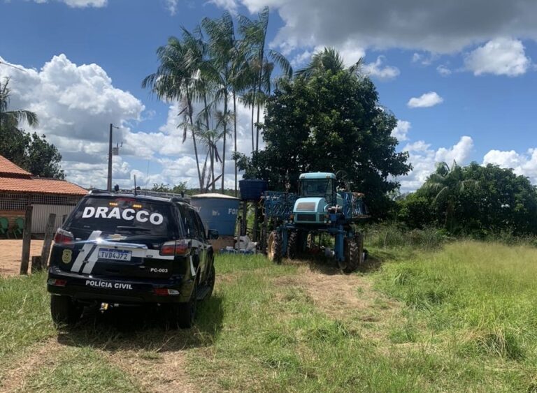 Polícia Civil do Tocantins recupera máquina agrícola de R$ 350 mil no Maranhão policia-civil-do-tocantins-recupera-maquina-agricola-de-r$-350-mil-no-maranhao