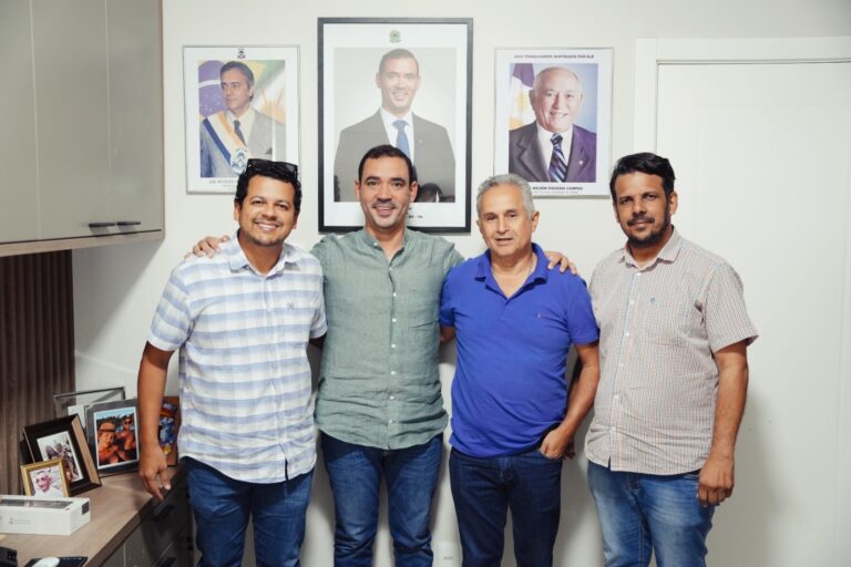 prefeito-de-xambioa-oficializa-apoio-a-chapa-vicentinho-junior-e-amelio-cayres