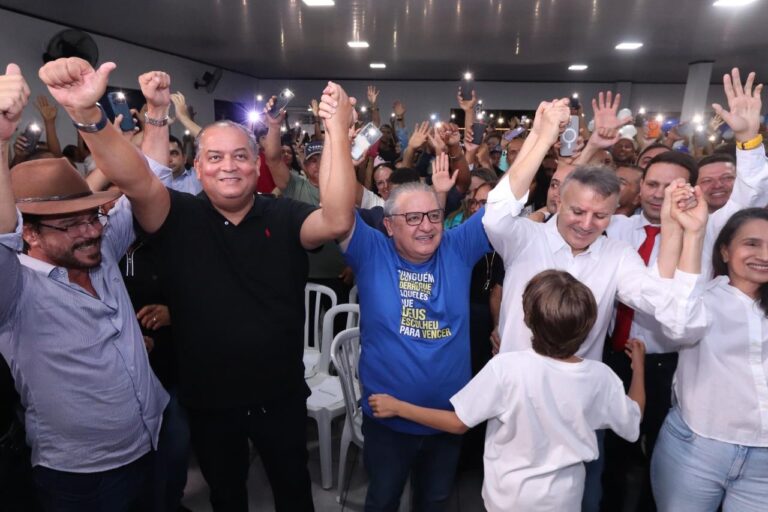 eduardo-gomes-projeta-jair-farias-como-o-deputado-federal-mais-votado-do-tocantins
