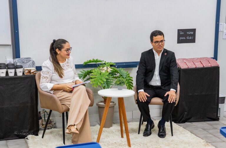 CRO-TO fortalece diálogo com futuros cirurgiões-dentistas durante evento na UnirG cro-to-fortalece-dialogo-com-futuros-cirurgioes-dentistas-durante-evento-na-unirg