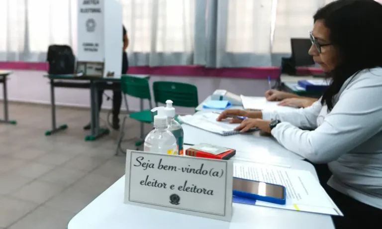 eleicoes-2026:-eleitor-pode-se-inscrever-para-ser-mesario-voluntario