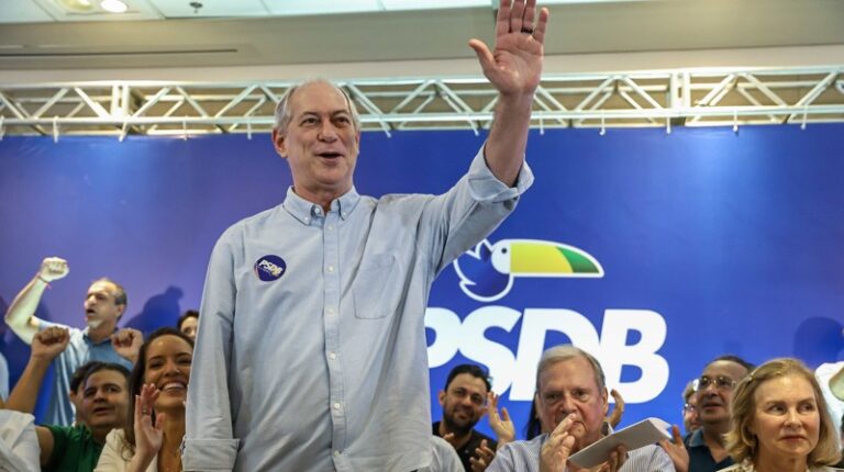 Ciro Gomes descarta candidatura à Presidência e foca no Governo do Ceará ciro-gomes-descarta-candidatura-a-presidencia-e-foca-no-governo-do-ceara