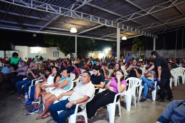 Vicentinho Júnior amplia ainda mais a força política em Araguaína vicentinho-junior-amplia-ainda-mais-a-forca-politica-em-araguaina