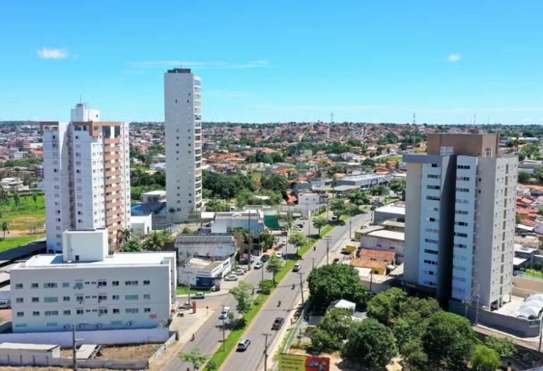 Prefeitura de Araguaína abre concurso com mais de 1,5 mil vagas e salários de até R$ 16,4 mil prefeitura-de-araguaina-abre-concurso-com-mais-de-1,5-mil-vagas-e-salarios-de-ate-r$-16,4-mil