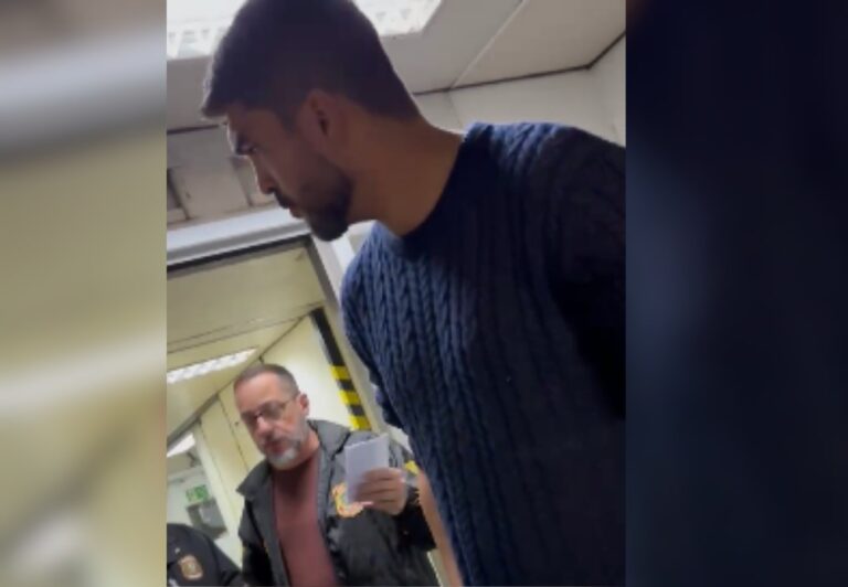 entenda-o-caso-do-prefeito-do-to-retirado-de-aviao-pela-pf-apos-impasse-em-aeroporto