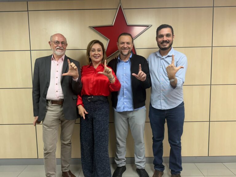 pt-articula-katia-abreu-para-o-governo-do-tocantins-e-paulo-mourao-para-o-senado