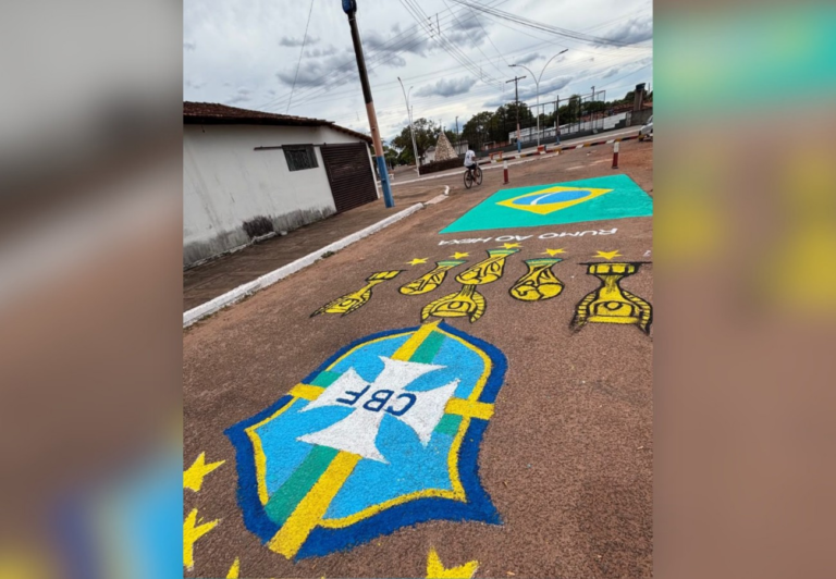 Ruas e praças ganham pinturas especiais para a Copa do Mundo em cidades do TO; veja imagens ruas-e-pracas-ganham-pinturas-especiais-para-a-copa-do-mundo-em-cidades-do-to;-veja-imagens