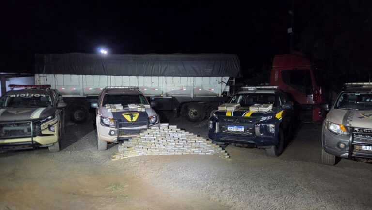 Operação conjunta apreende 239 kg de cocaína em Alvorada operacao-conjunta-apreende-239-kg-de-cocaina-em-alvorada