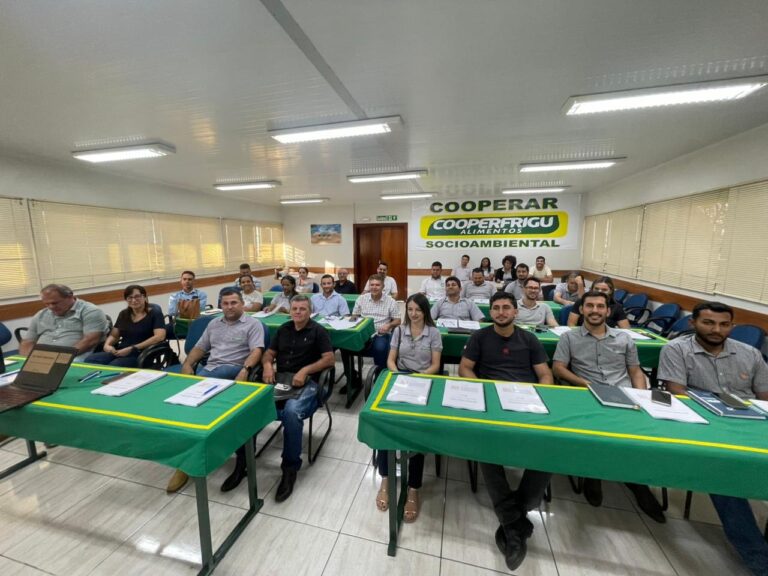 Cooperfrigu e Sescoop realizam capacitação sobre Reforma Tributária para colaboradores cooperfrigu-e-sescoop-realizam-capacitacao-sobre-reforma-tributaria-para-colaboradores
