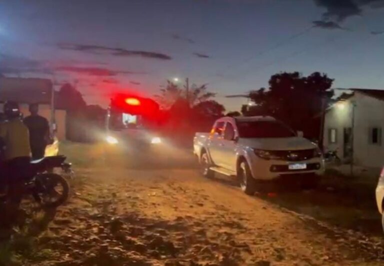 Mulher é morta com golpes de faca em Araguaína mulher-e-morta-com-golpes-de-faca-em-araguaina