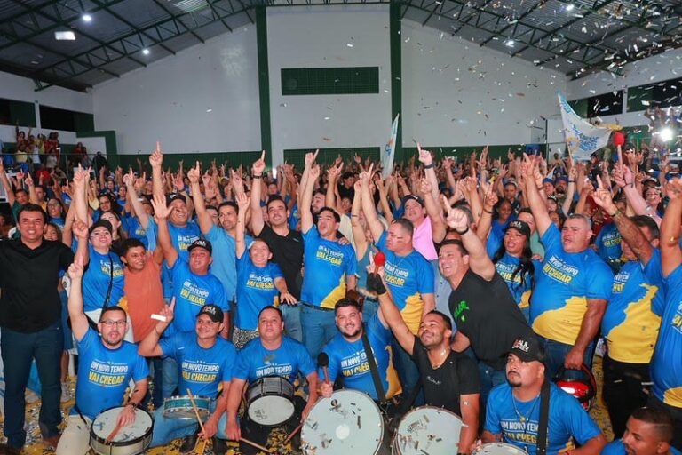 prefeito-de-riachinho-e-oito-vereadores-declaram-apoio-a-vicentinho