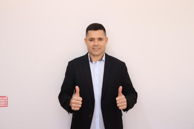 Nilton Santos, candidato ao Senado, declara R$ 2 milhões em bens ao TSE nilton-santos,-candidato-ao-senado,-declara-r$ 2-milhoes-em-bens-ao-tse