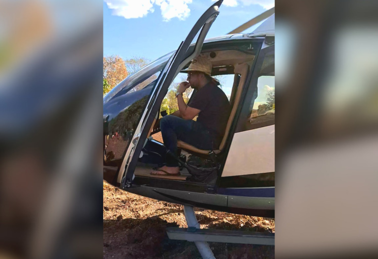 Juliano, da dupla com Henrique, surpreende fãs ao visitar bar com helicóptero juliano,-da-dupla-com-henrique,-surpreende-fas-ao-visitar-bar-com-helicoptero
